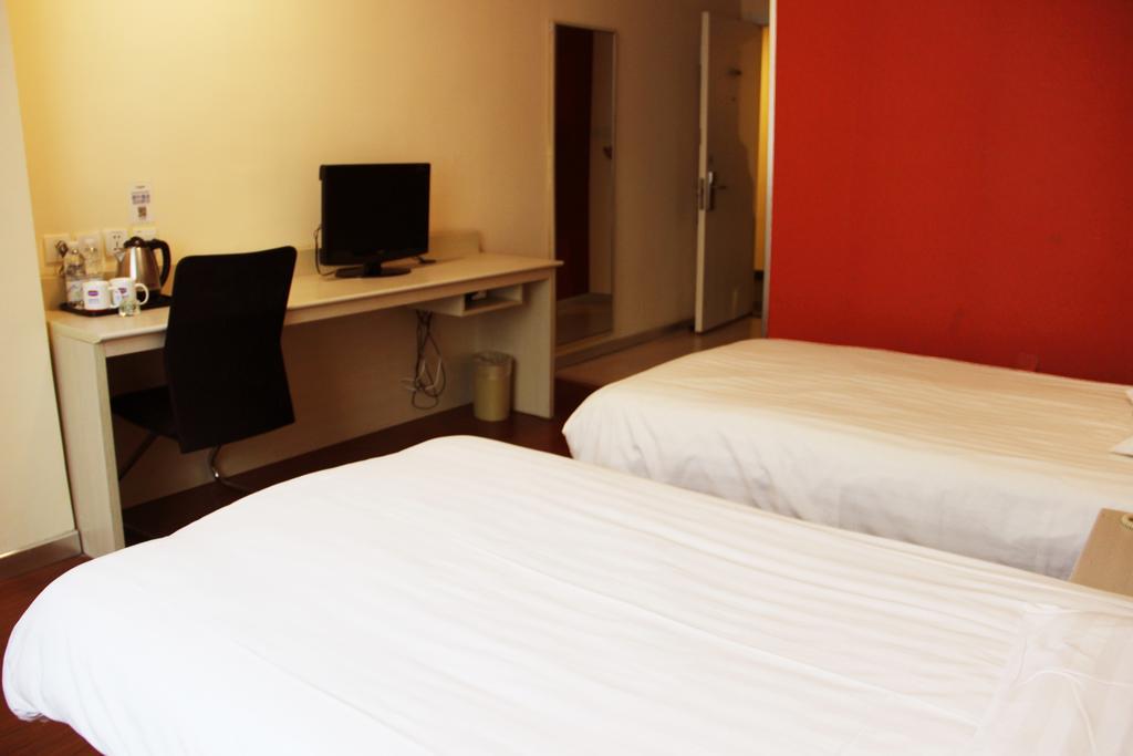 Hanting Hotel Shanghai Hongqiao Railway Station Huqingping Highway Exteriér fotografie